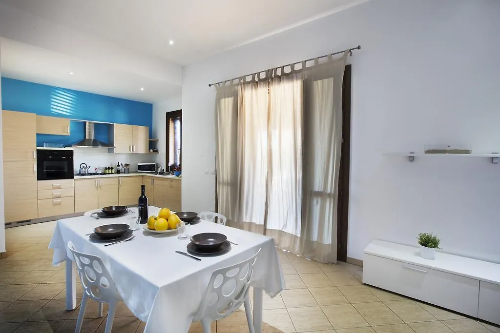 كوستوناتشي Holiday Home Nicola Santoro