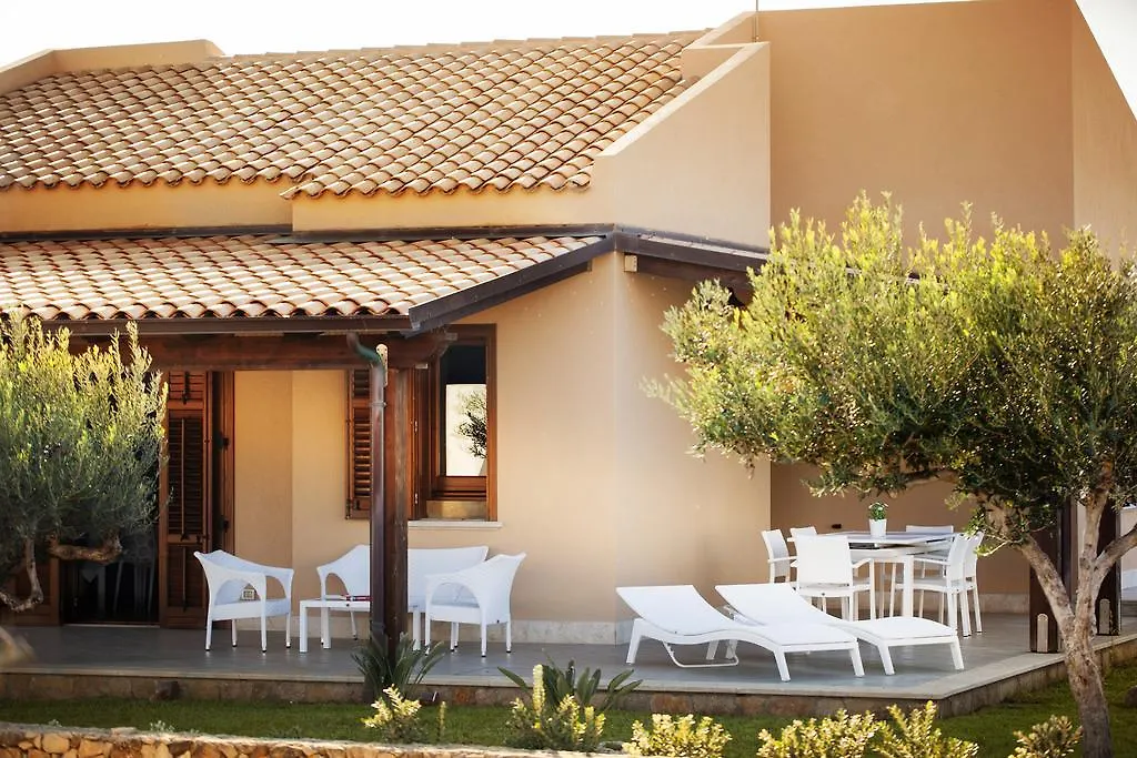 كوستوناتشي Holiday Home Nicola Santoro إيطاليا